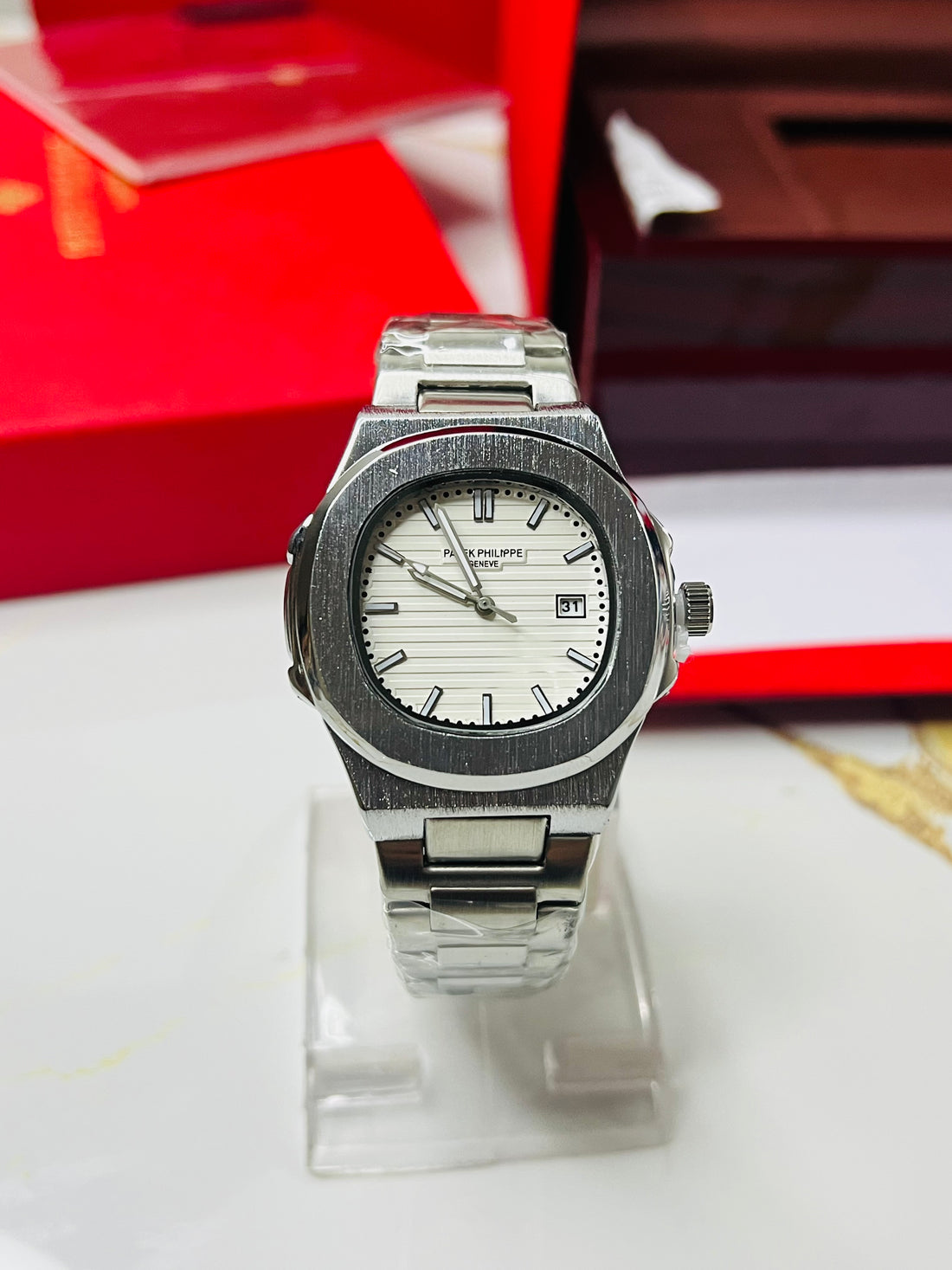 Patek Philippe Geneve white dial