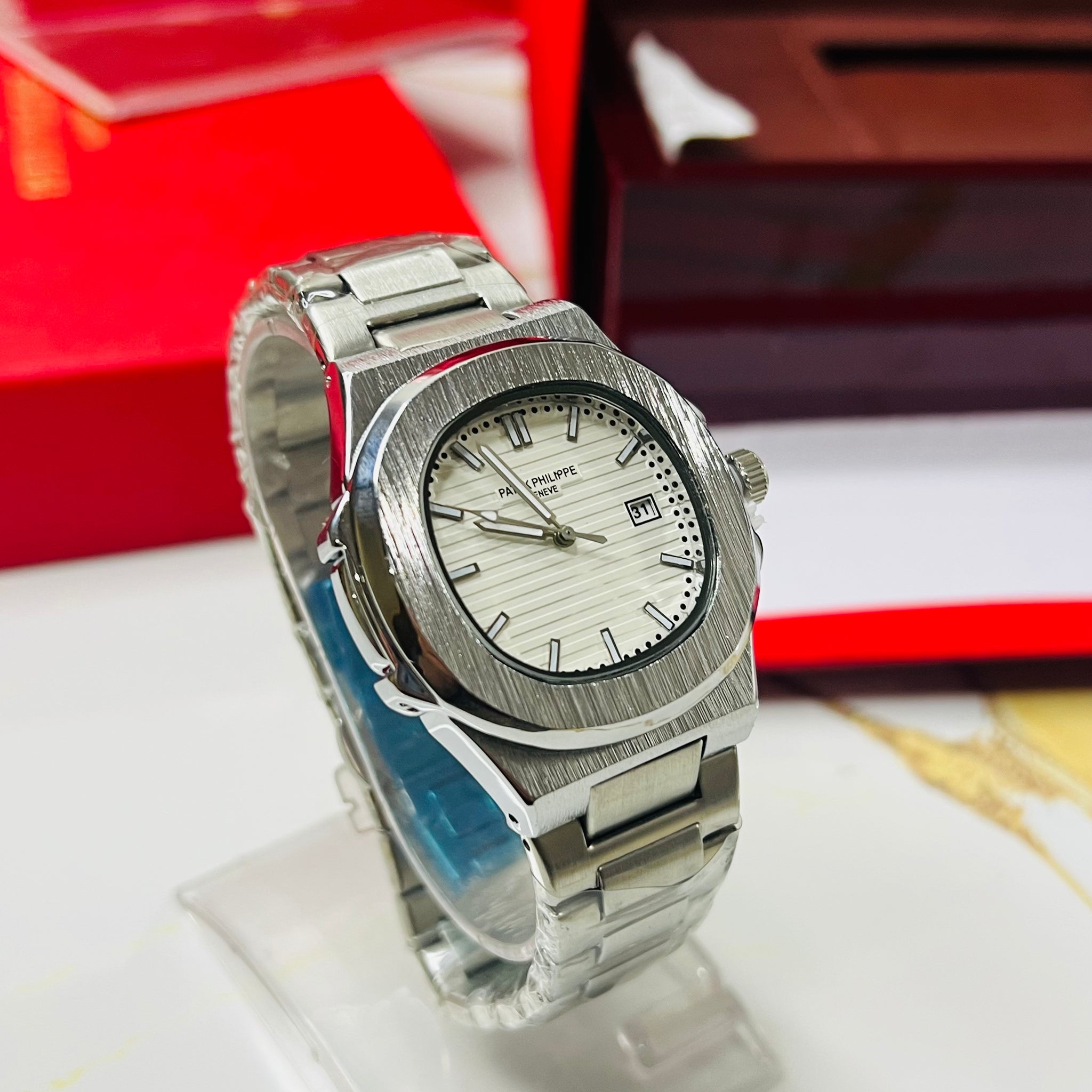 Patek Philippe Geneve white dial